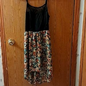 Chloe K dress size S lace pleather floral spaghetti strap